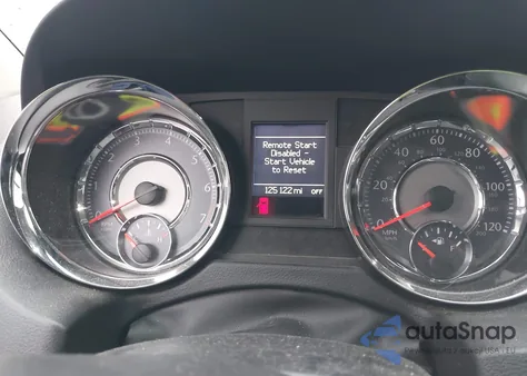 2015 Chrysler Town & Country Touring-L z USA, uszkodzony, nr VIN 2C4RC1CG1FR662794